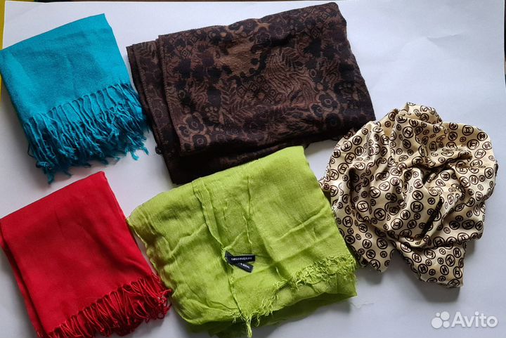 Шарфы и палантины
