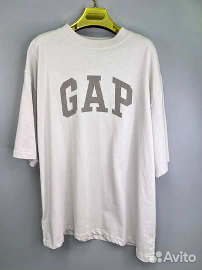 Футболка GAP x Yeezy
