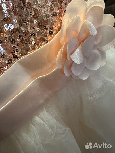 Новое вечернее платье на девочку 116 - 122 рост