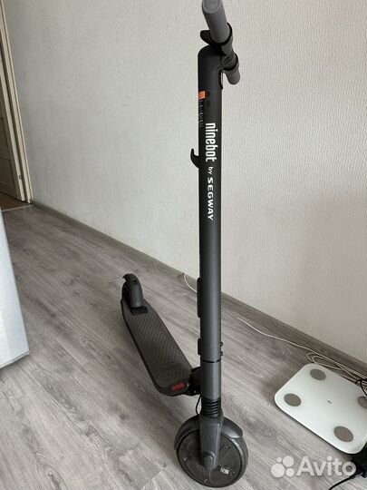 Электросамокат ninebot kickscooter es2