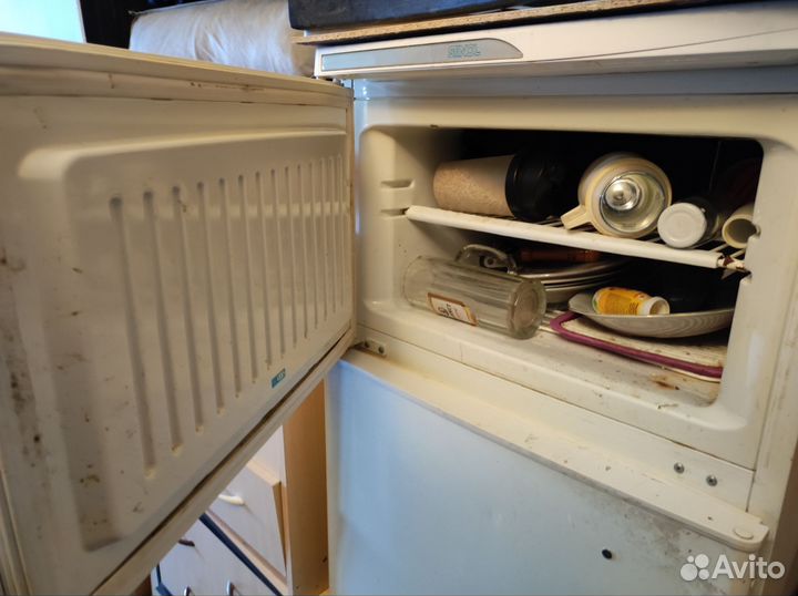 Холодильник Samsung двухкамерный