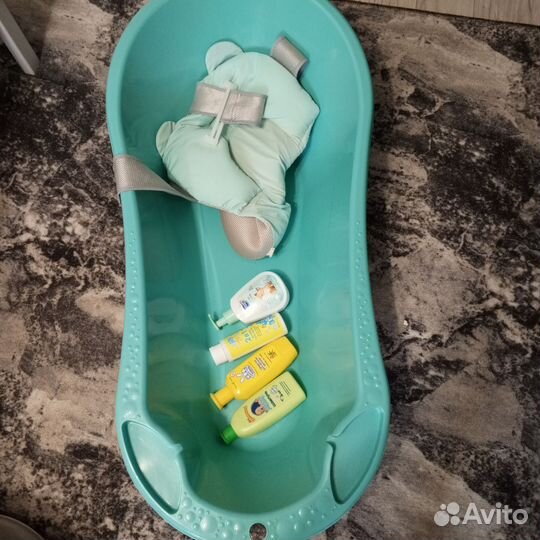 Ванночка для купания новорожденного