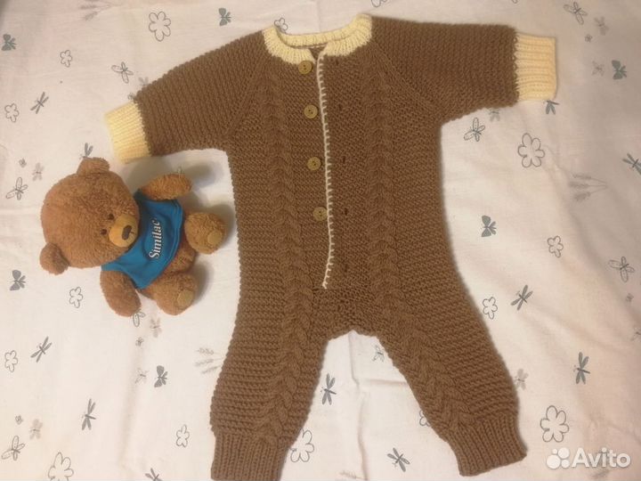 Вязаные детские вещи ручной работы