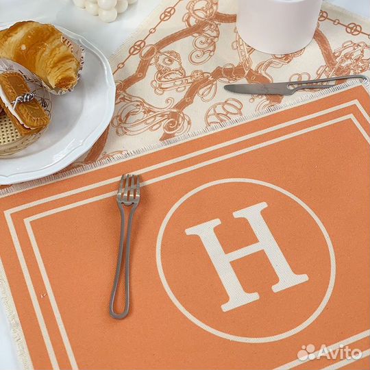 Салфетки на стол скатерть Chanel Dior Hermes