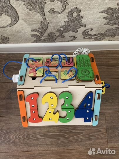 Бизиборд домик со светом