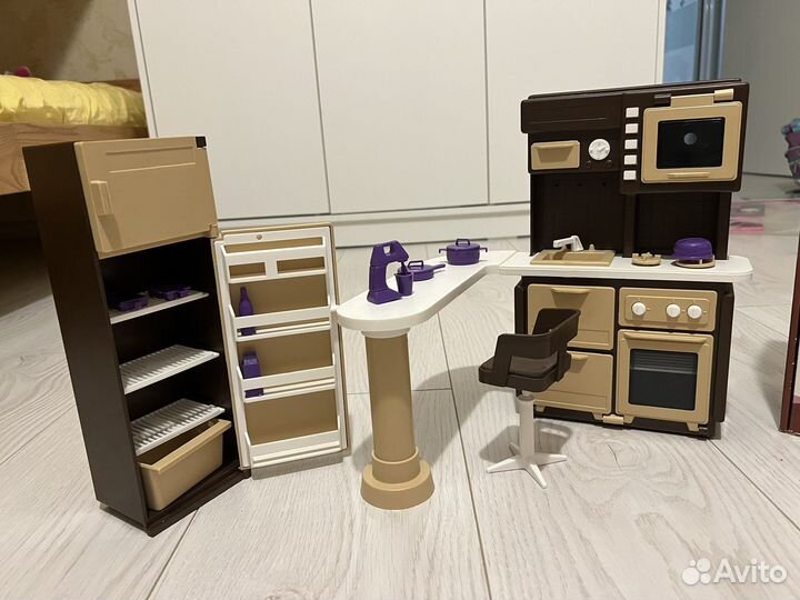 Игрушечная мебель