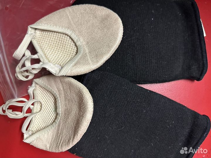 Получешки и наколенники для гимнастики