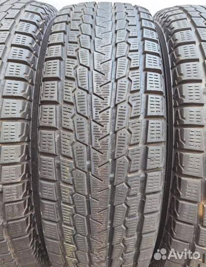 Yokohama Ice Guard SUV G075 215/70 R16 97Q