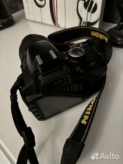 Зеркальный фотоаппарат Nikon d3200