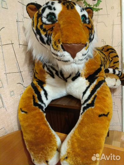 Тигр большой мягкая игрушка