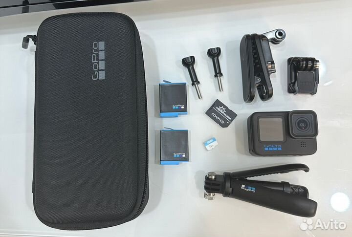 GoPro Hero 10 Bundle