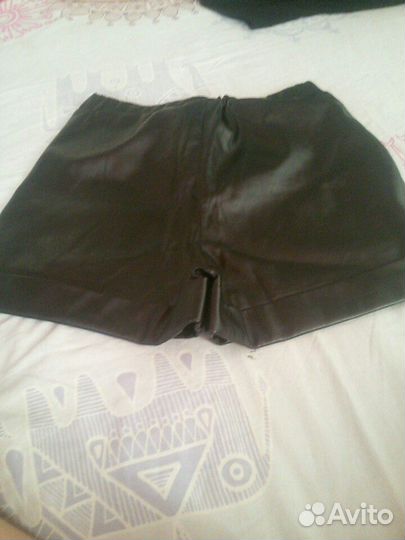 Шорты кожыные