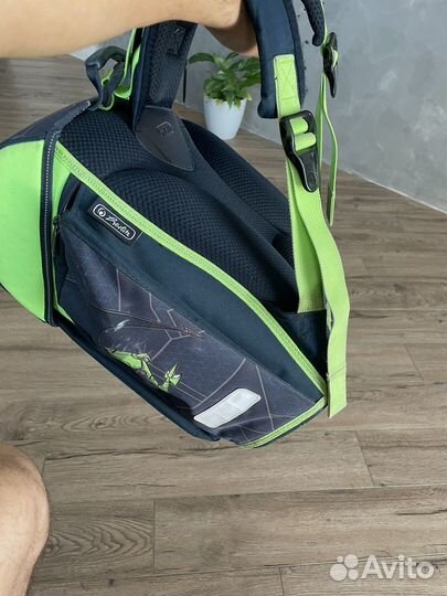 Школьный рюкзак