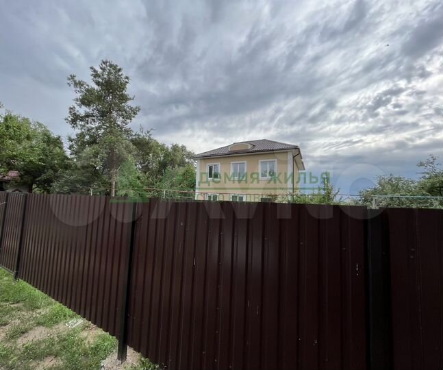 Дом 150 м² на участке 5,2 сот.