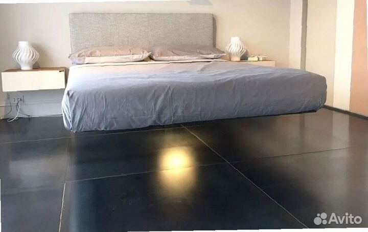 Кровать парящая двуспальная мягкая