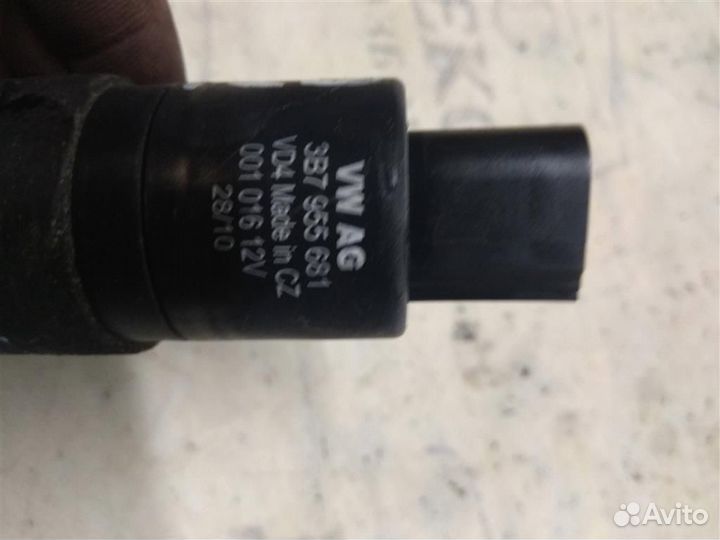 Насос омывателя фар Audi A5 /S5 Coupe/Sportback 2