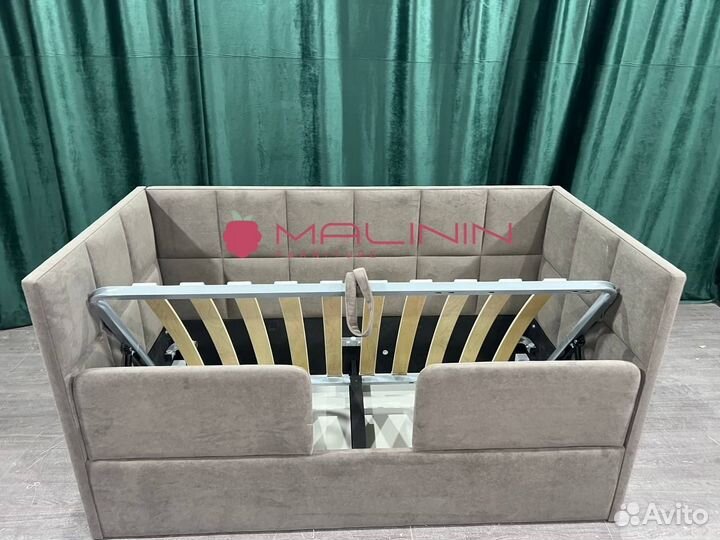 Детская кровать с подъемным механизмом