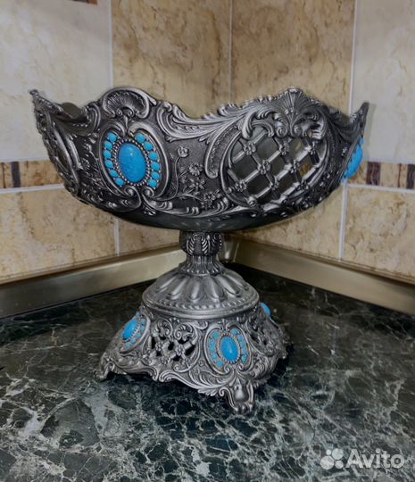 Набор коллекционной посуды