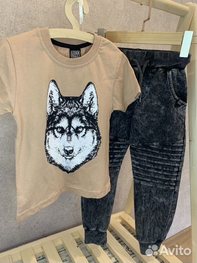 Костюм для мальчика новый