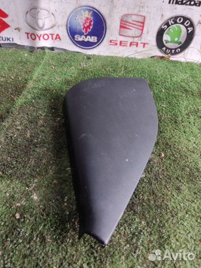 Уголок двери передний правый Chevrolet Aveo T200