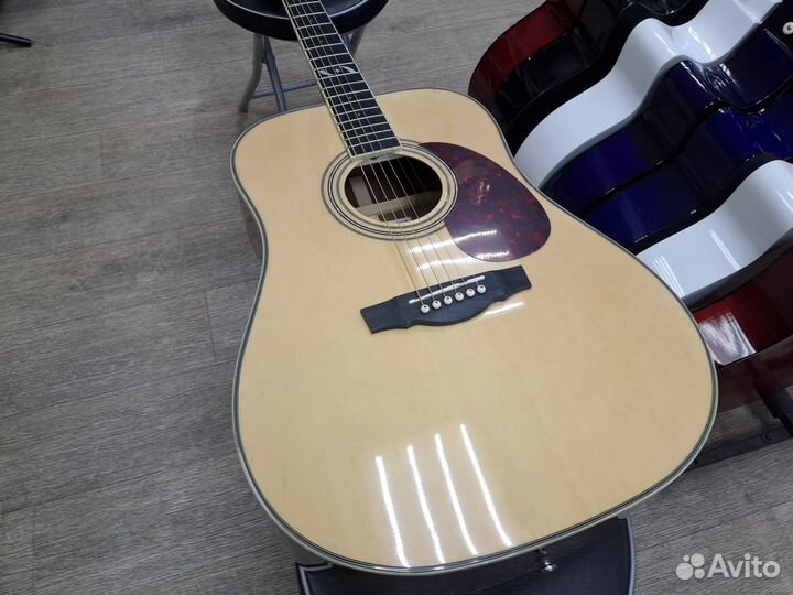 Гитара акустическая дредноут