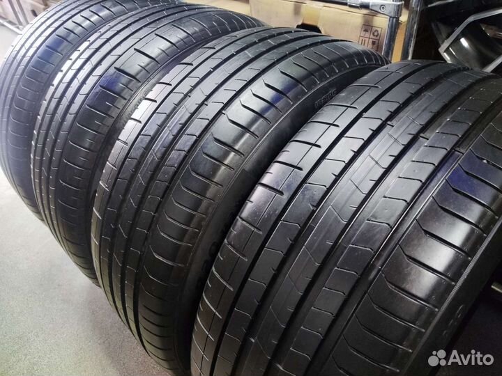 Pirelli P Zero PZ4 275/50 R20 113W