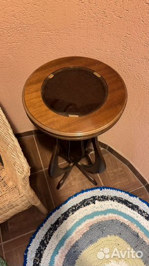 Подставка для цветов напольная