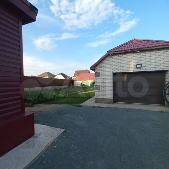 Дом 160 м² на участке 10 сот.