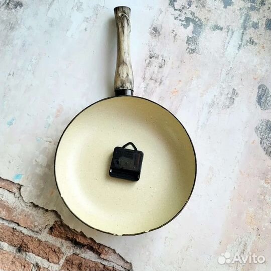 Часы настенные