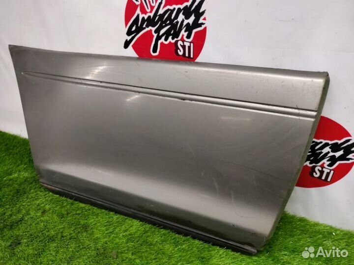 Молдинг на дверь задний правый Lexus Rx300 MCU15