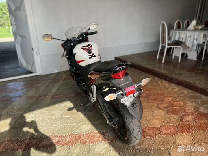 Honda cb250rr