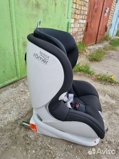 Детское автокресло Britax Romer Trifix