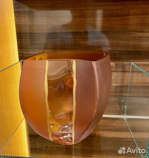 Ваза для цветов, цветное стекло