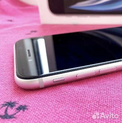 iPhone SE (2020), 128 ГБ