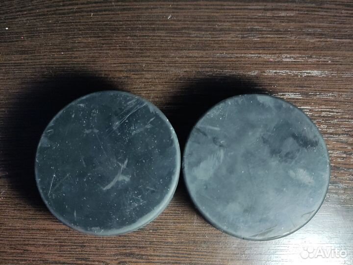 Шайба хоккейная