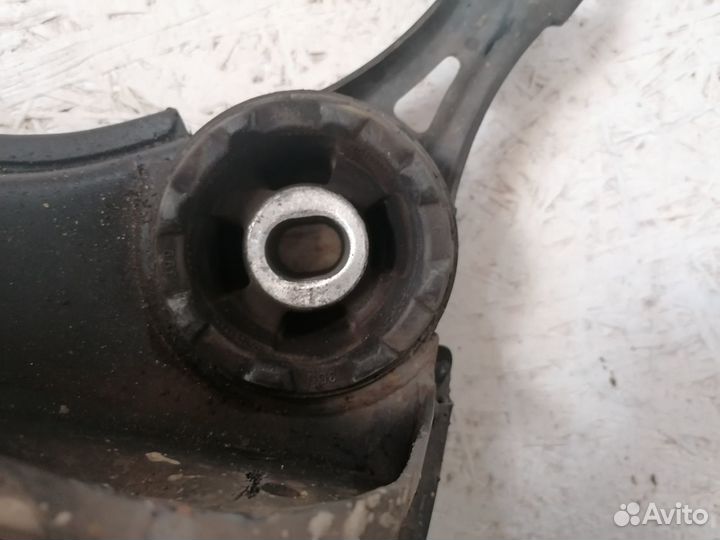 Подрамник Audi A4 B6