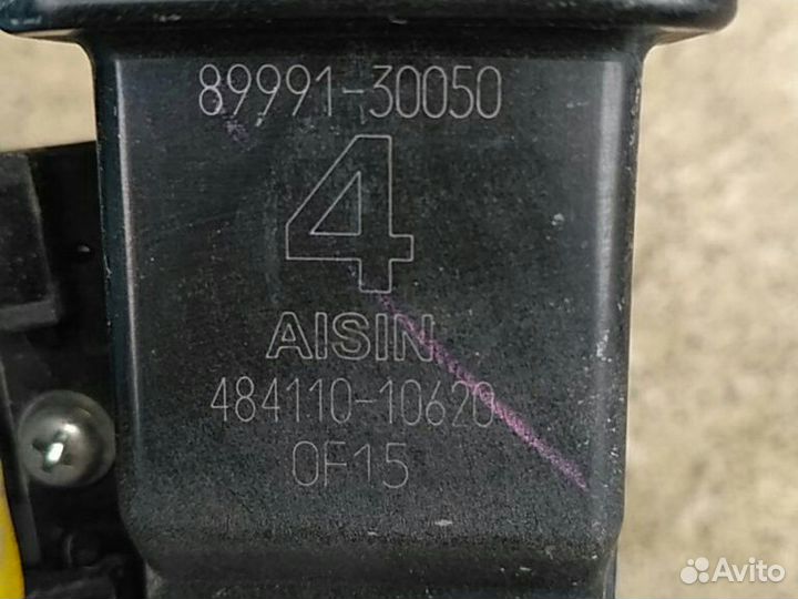 Ручка задняя правая Toyota Land Cruiser 200