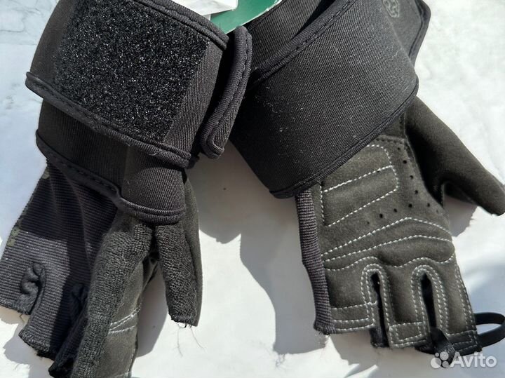 Перчатки для спортзала