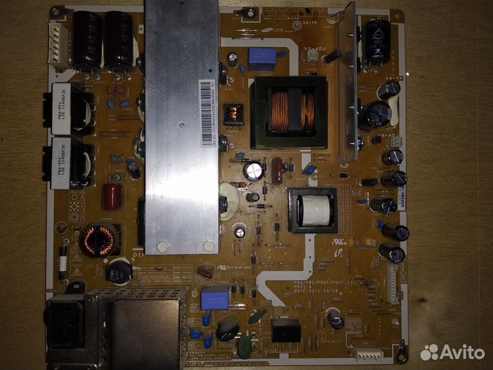 TV samsung PS43D451A3W; UE32H6200AK