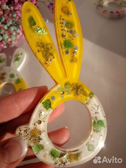 Подставка для яиц к пасхе. Пасхальные зайчики