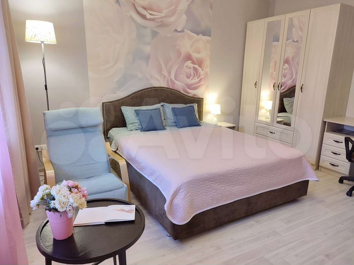 2-к. квартира, 55 м², 1/10 эт.