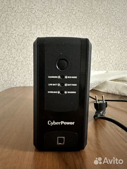 Ибп Cyberpower UT650EG