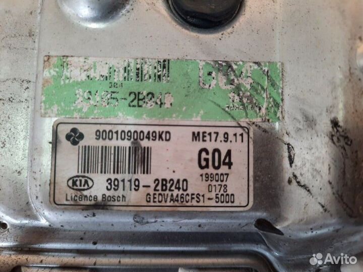 Блок управления двигателем Kia Ceed ED G4FC 2010