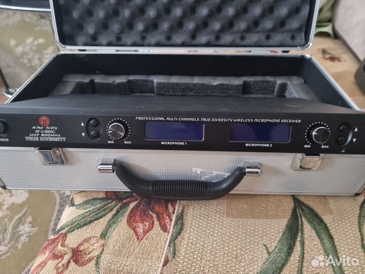 Радиосистема arthur forty U 9900 b/c