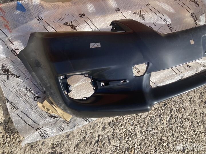 Бампер передний оригинал Toyota Rav4 30 2010-2012