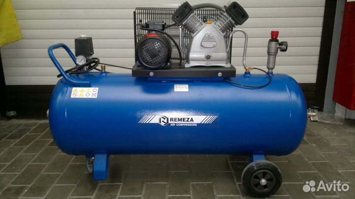 Поршневой компрессор Remeza сб 4/С-100 LB 30 A