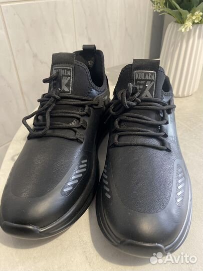 Кроссовки мужские