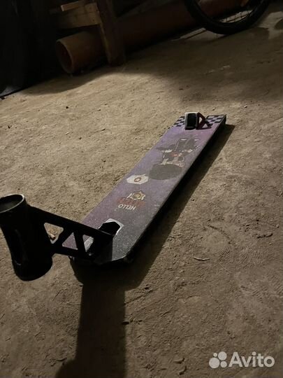 Дека на трюковой самокат