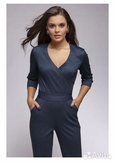 Комбинезон женский