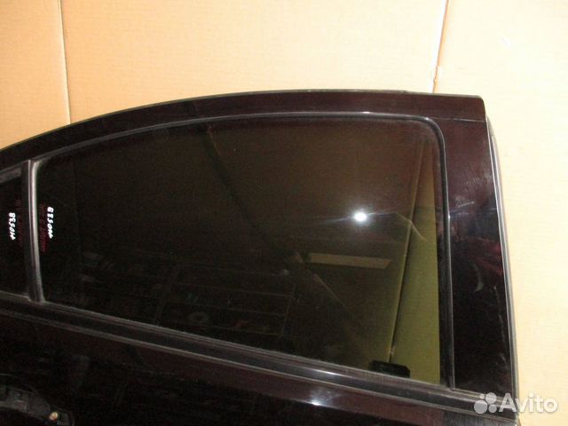 Стекло двери задней правой Mitsubishi Galant 9